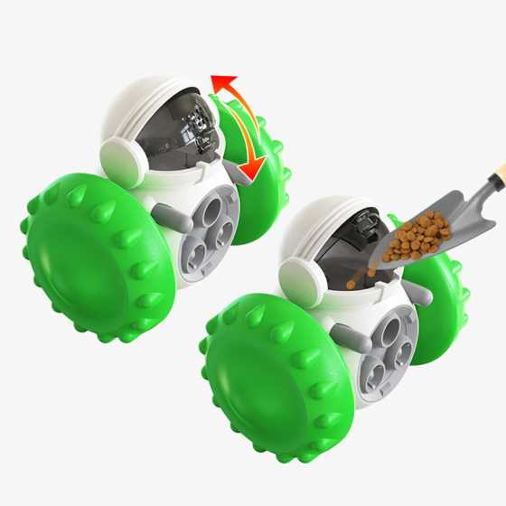  Astronaut-style interactive pet toy with large textured wheels for cats and dogs.
